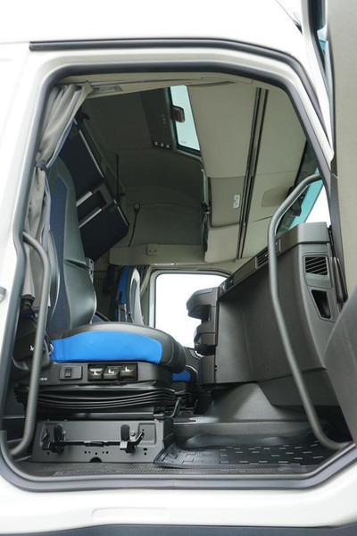 Cabeza tractora Volvo FH / 460 / I – SAVE / XL / EURO 6 / ACC / I -COOL / NOWY MODEL: foto 8