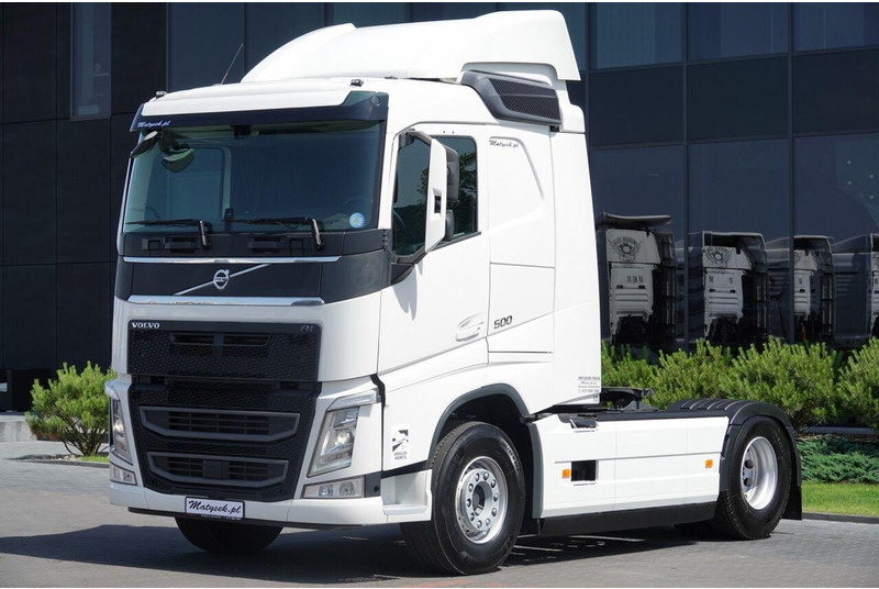 Volvo FH 500 / NISKA KABINA / PO ZŁOTYM KONTRAKCIE SERWISOWYM / OPONY - Cabeza tractora: foto 3 Volvo FH 500 / NISKA KABINA / PO ZŁOTYM KONTRAKCIE SERWISOWYM / OPONY - Cabeza tractora: foto 3
