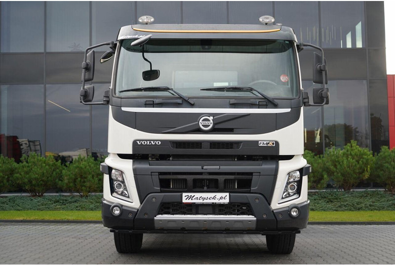 Volvo FMX 420 / RETARDER / 13 LITROWY / NISKA KABINA / I-SHIFT / EUR - Cabeza tractora: foto 3 Volvo FMX 420 / RETARDER / 13 LITROWY / NISKA KABINA / I-SHIFT / EUR - Cabeza tractora: foto 3