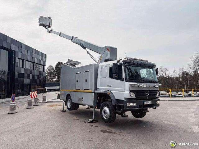 Mercedes-Benz 1529 4x4 Atego Lift Palfinger Wumag WT 230 - Camión, Camión grúa: foto 5 Mercedes-Benz 1529 4x4 Atego Lift Palfinger Wumag WT 230 - Camión, Camión grúa: foto 5