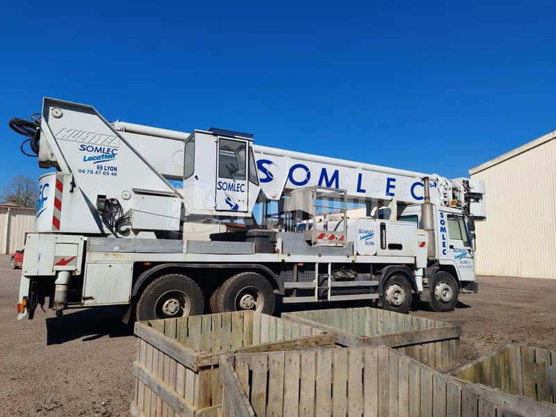 Volvo FL12 - Mounted boom lift truck - Camión, Camión grúa: foto 5 Volvo FL12 - Mounted boom lift truck - Camión, Camión grúa: foto 5