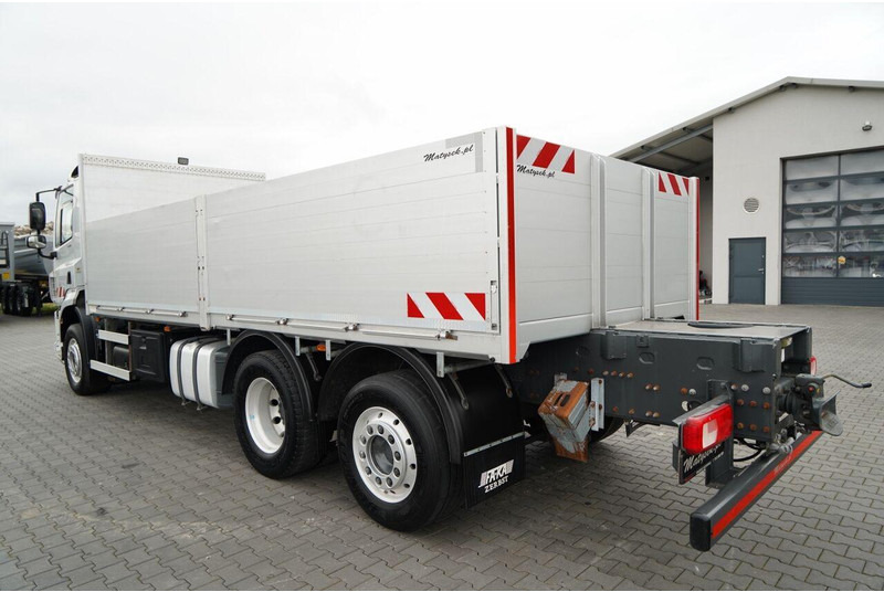 DAF CF 410 / 6x2 / BURTOWY / DO BUDOWLANKI / EURO 6 / OŚ PODNOSZONA - Camión caja abierta: foto 3 DAF CF 410 / 6x2 / BURTOWY / DO BUDOWLANKI / EURO 6 / OŚ PODNOSZONA - Camión caja abierta: foto 3