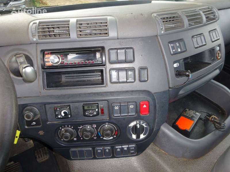 Camión portacontenedor de cadenas DAF CF 440 - Skip loader: foto 13 Camión portacontenedor de cadenas DAF CF 440 - Skip loader: foto 13