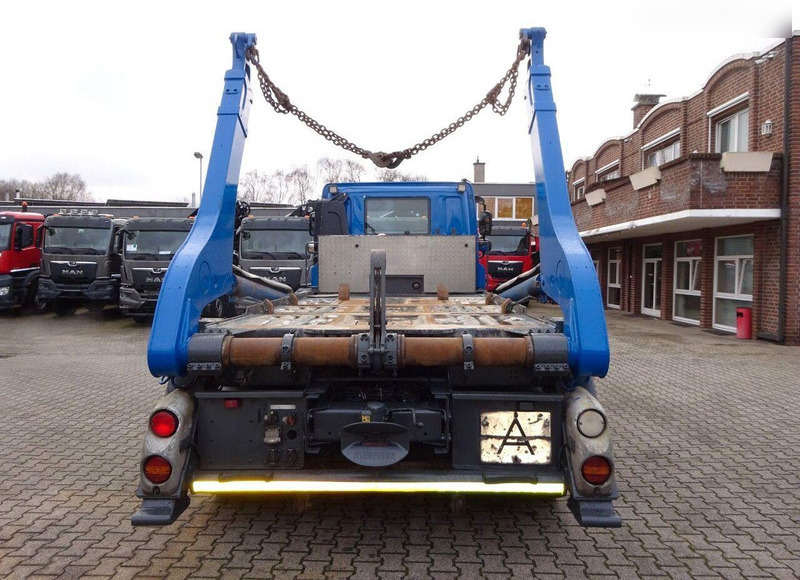 DAF CF 440 - Skip loader - Camión portacontenedor de cadenas: foto 5 DAF CF 440 - Skip loader - Camión portacontenedor de cadenas: foto 5