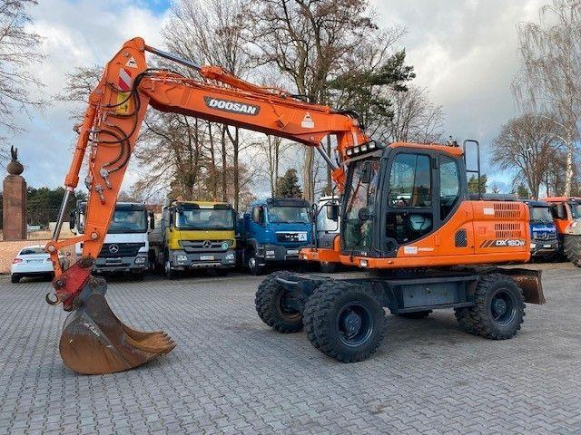 Doosan DX 160 W-3 - Excavadora de ruedas: foto 1 Doosan DX 160 W-3 - Excavadora de ruedas: foto 1
