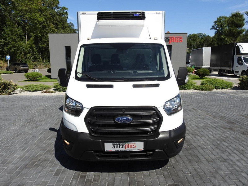 Ford TRANSIT CHŁODNIA KONTENER 0*C ZASILANIE 230V TEMPOMAT KLIMATYZAC - Furgoneta frigorifica: foto 5 Ford TRANSIT CHŁODNIA KONTENER 0*C ZASILANIE 230V TEMPOMAT KLIMATYZAC - Furgoneta frigorifica: foto 5