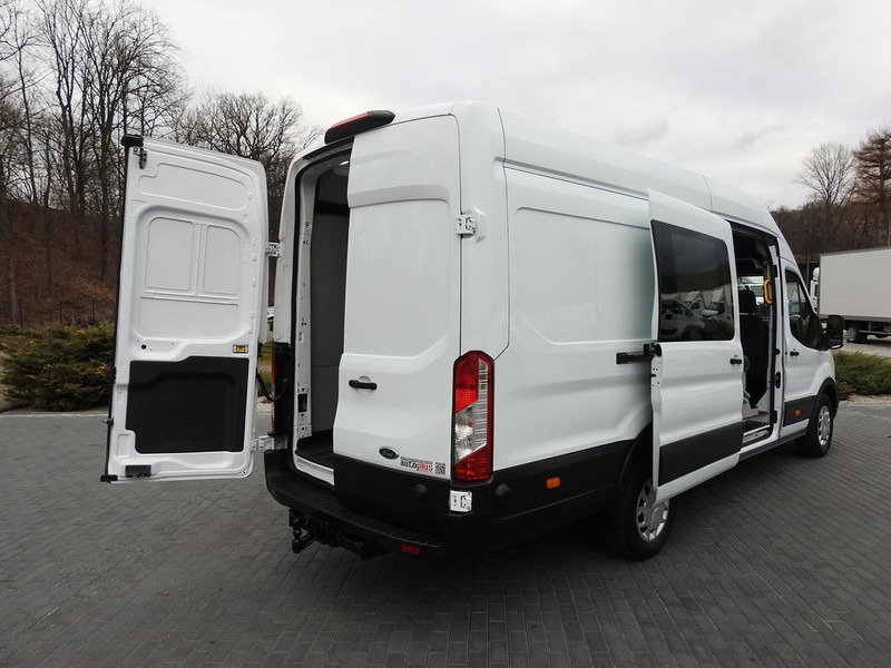 Ford TRANSIT FURGON BRYGADÓWKA 6 MIEJSC TEMPOMAT KLIMATYZACJA 185KM - Minibús, Furgoneta de pasajeros: foto 3 Ford TRANSIT FURGON BRYGADÓWKA 6 MIEJSC TEMPOMAT KLIMATYZACJA 185KM - Minibús, Furgoneta de pasajeros: foto 3