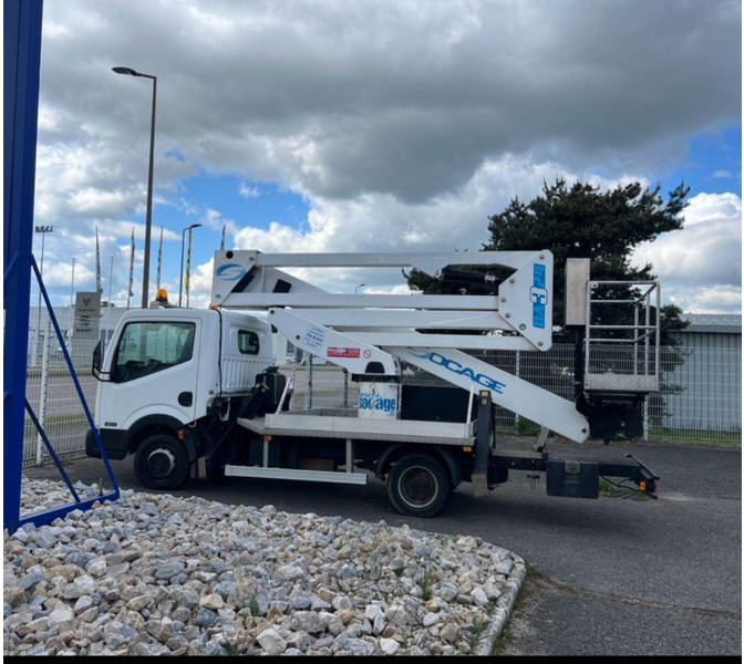 Nissan Cabstar Lifting basket 24 m - Furgoneta: foto 1 Nissan Cabstar Lifting basket 24 m - Furgoneta: foto 1