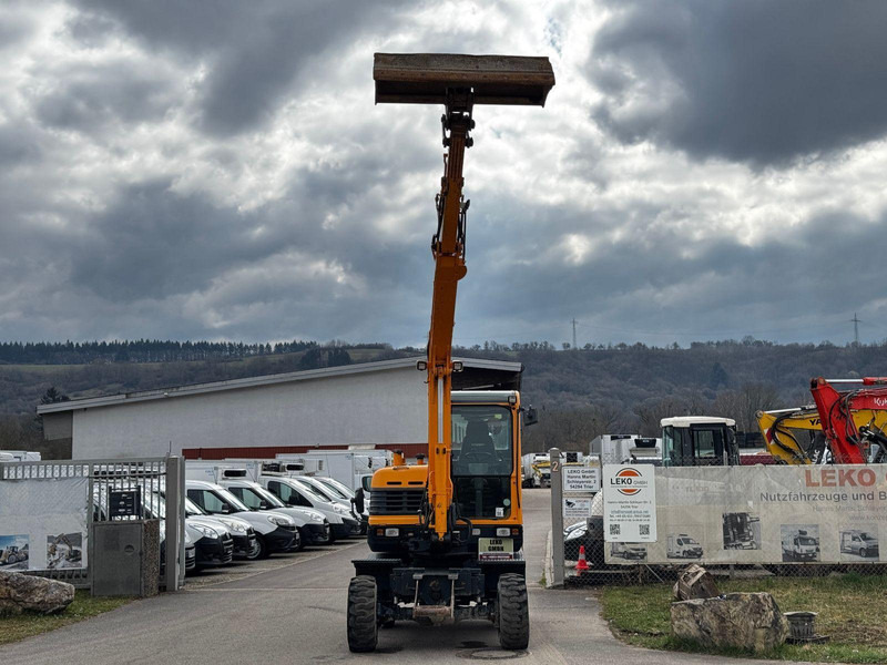 Hyundai Robex 55W-9A - Excavadora de ruedas: foto 4 Hyundai Robex 55W-9A - Excavadora de ruedas: foto 4