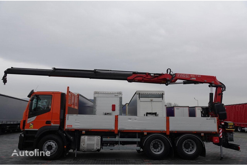 Iveco 420 Flatbed + crane FASSI 185 6x2 - Camión caja abierta, Camión grúa: foto 1 Iveco 420 Flatbed + crane FASSI 185 6x2 - Camión caja abierta, Camión grúa: foto 1