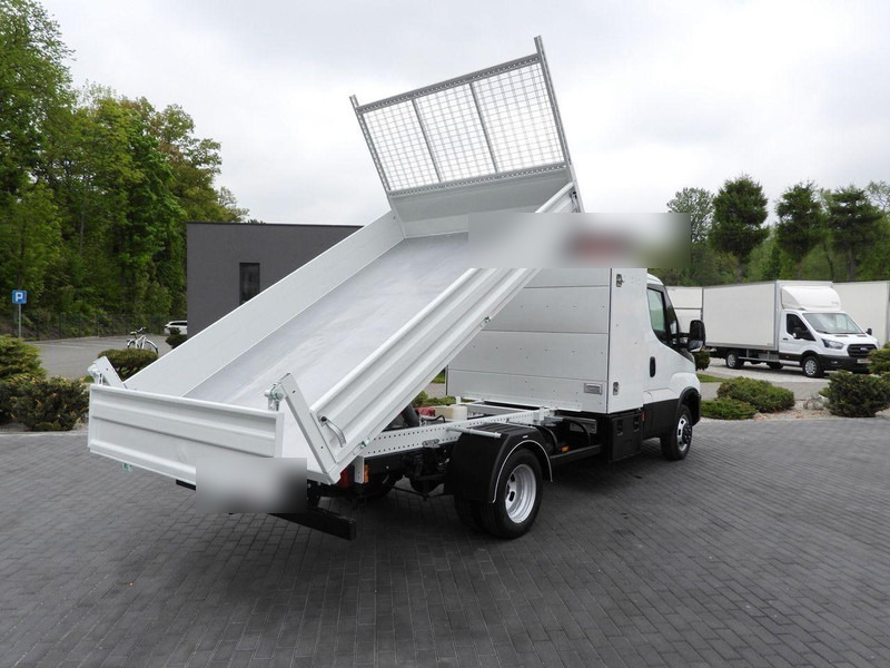 Iveco DAILY 35C14 - Furgoneta basculante: foto 3 Iveco DAILY 35C14 - Furgoneta basculante: foto 3