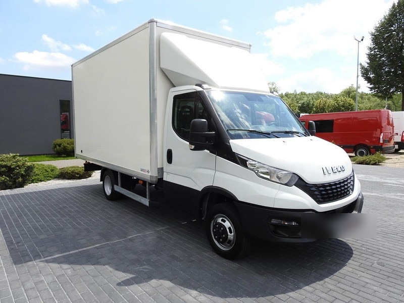 Iveco DAILY 35C14 KONTENER 8 PALET TEMPOMAT KLIMATYZACJA BLIŹNIACZE K - Furgoneta caja cerrada: foto 4 Iveco DAILY 35C14 KONTENER 8 PALET TEMPOMAT KLIMATYZACJA BLIŹNIACZE K - Furgoneta caja cerrada: foto 4