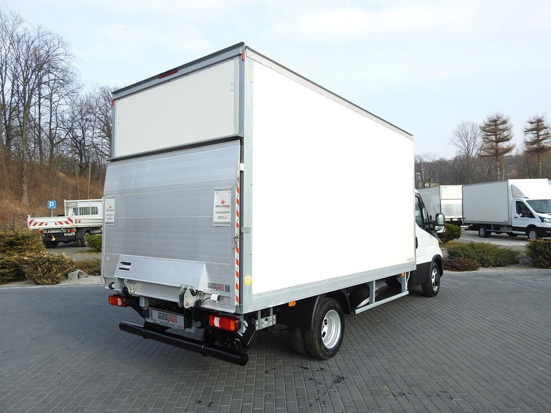 Iveco DAILY 35C16 KONTENER WINDA 8 PALET TEMPOMAT BLIŹNIACZE KOŁA KLIM - Furgoneta caja cerrada: foto 3 Iveco DAILY 35C16 KONTENER WINDA 8 PALET TEMPOMAT BLIŹNIACZE KOŁA KLIM - Furgoneta caja cerrada: foto 3