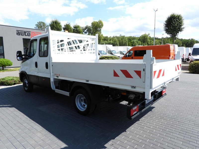 Furgoneta basculante Iveco DAILY 35C16 WYWROTKA PODWÓJNA KABINA DOKA 6 MIEJSC TEMPOMAT NAWI: foto 9 Furgoneta basculante Iveco DAILY 35C16 WYWROTKA PODWÓJNA KABINA DOKA 6 MIEJSC TEMPOMAT NAWI: foto 9