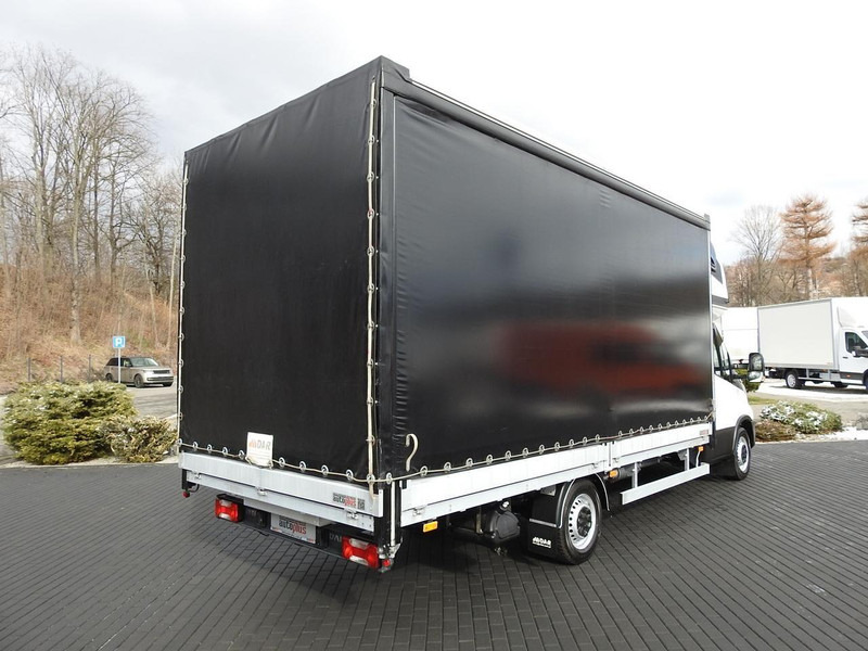 Iveco DAILY 35S18 PLANDEKA 10 PALET WEBASTO TEMPOMAT KLIMATYZACJA 18 - Furgoneta con lona: foto 3 Iveco DAILY 35S18 PLANDEKA 10 PALET WEBASTO TEMPOMAT KLIMATYZACJA 18 - Furgoneta con lona: foto 3