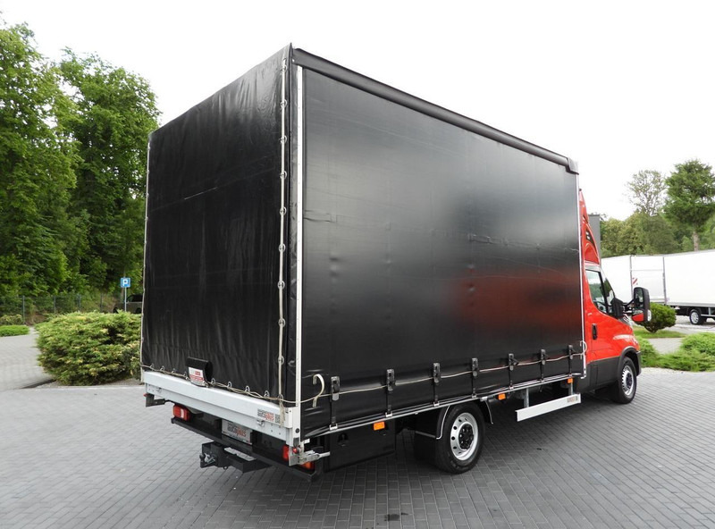 Iveco DAILY 35S21 PLANDEKA 10 PALET WEBASTO TEMPOMAT NAWIGACJA LEDY PN - Furgoneta con lona: foto 3 Iveco DAILY 35S21 PLANDEKA 10 PALET WEBASTO TEMPOMAT NAWIGACJA LEDY PN - Furgoneta con lona: foto 3