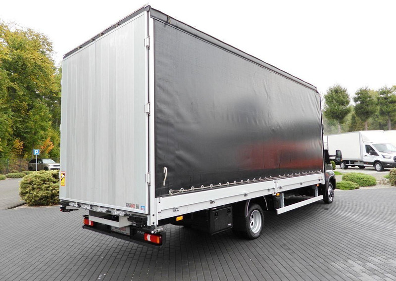 Iveco DAILY 50C18 PLANDEKA 14 PALET WEBASTO TEMPOMAT PNEUMATYKA BLIŹNI - Furgoneta con lona: foto 3 Iveco DAILY 50C18 PLANDEKA 14 PALET WEBASTO TEMPOMAT PNEUMATYKA BLIŹNI - Furgoneta con lona: foto 3