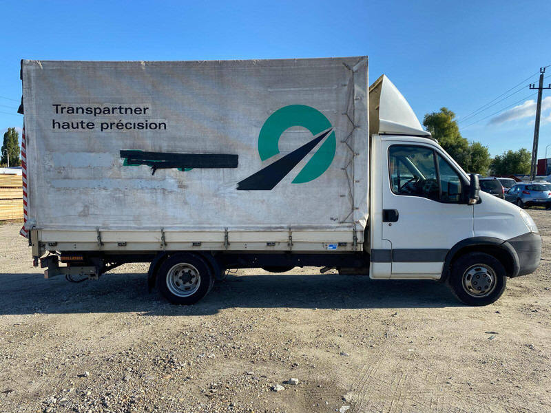 Iveco Daily 35 C 18 Pritsche + Plane + DHollandia LBW - 3,5t - Furgoneta con lona: foto 4 Iveco Daily 35 C 18 Pritsche + Plane + DHollandia LBW - 3,5t - Furgoneta con lona: foto 4