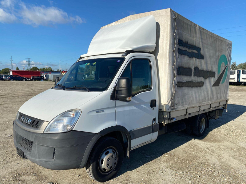 Iveco Daily 35 C 18 Pritsche + Plane + DHollandia LBW - 3,5t - Furgoneta con lona: foto 2 Iveco Daily 35 C 18 Pritsche + Plane + DHollandia LBW - 3,5t - Furgoneta con lona: foto 2