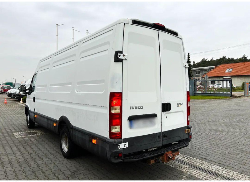 Iveco Daily 35C15 Furgon L4H2 Brygadówka 6-seater Doka Dubel Cabin - Furgoneta caja cerrada: foto 4 Iveco Daily 35C15 Furgon L4H2 Brygadówka 6-seater Doka Dubel Cabin - Furgoneta caja cerrada: foto 4