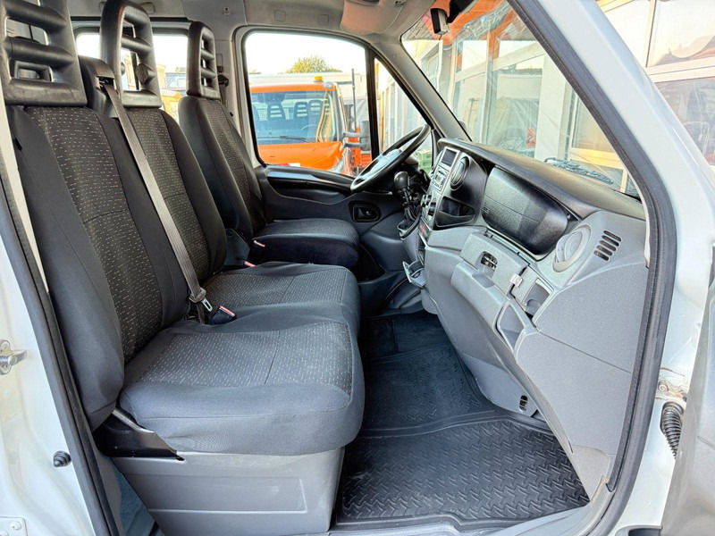 Arrendamiento de Iveco Daily 35C15 flatbed Iveco Daily 35C15 flatbed: foto 12 Arrendamiento de Iveco Daily 35C15 flatbed Iveco Daily 35C15 flatbed: foto 12