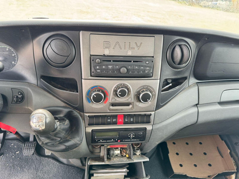 Furgoneta basculante Iveco Daily 40 C 15 - Tipper: foto 20 Furgoneta basculante Iveco Daily 40 C 15 - Tipper: foto 20