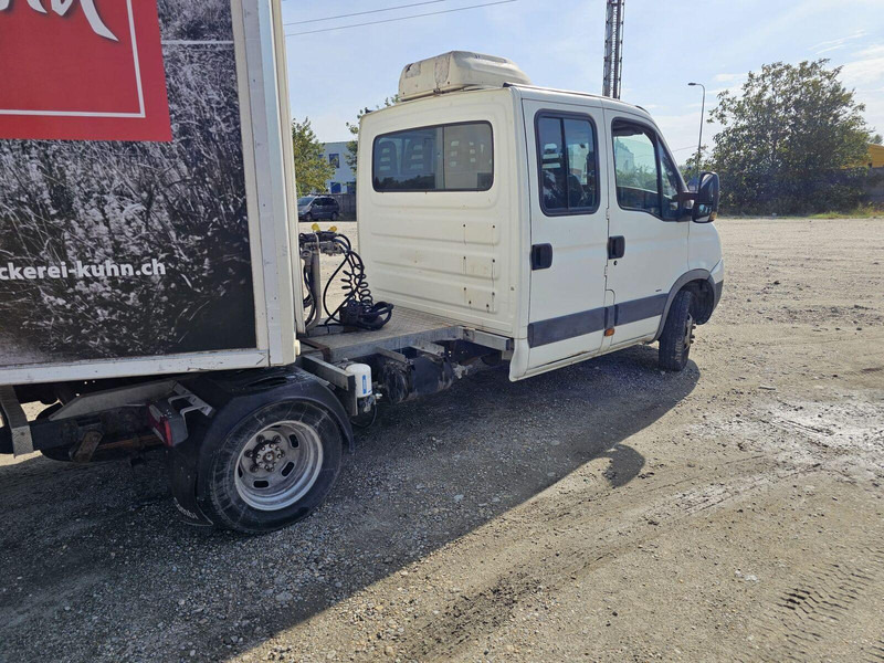 Iveco Daily 40 C 15 double cabine - BE Mini Trekker - SZM - 3.5t - Cabeza tractora BE, Furgoneta combi: foto 5 Iveco Daily 40 C 15 double cabine - BE Mini Trekker - SZM - 3.5t - Cabeza tractora BE, Furgoneta combi: foto 5