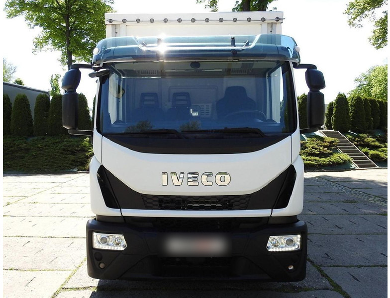 Iveco EUROCARGO 120 - 220 PLANDEKA WINDA 20 PALET AUTOMAT KLIMATYZACJA - Camión lona: foto 5 Iveco EUROCARGO 120 - 220 PLANDEKA WINDA 20 PALET AUTOMAT KLIMATYZACJA - Camión lona: foto 5