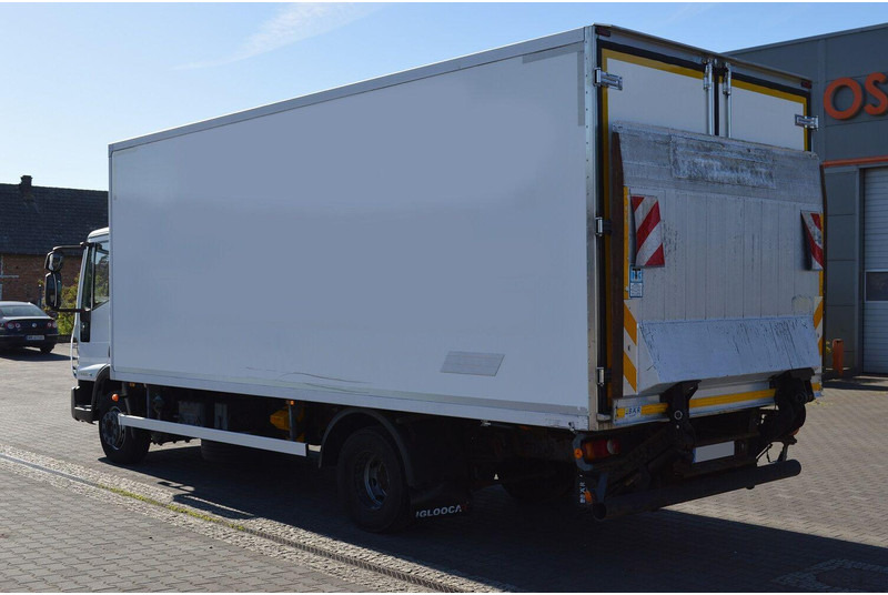 Iveco EUROCARGO 120EL18 REFRIGERATOR+LIFT SIDE DOOR - Camión frigorífico: foto 3 Iveco EUROCARGO 120EL18 REFRIGERATOR+LIFT SIDE DOOR - Camión frigorífico: foto 3