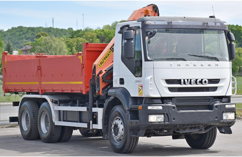 Iveco TRAKKER 360 * KIPPER 5,60 m * PK 15500 + FUNK * 6x4 - Camión volquete, Camión grúa: foto 3 Iveco TRAKKER 360 * KIPPER 5,60 m * PK 15500 + FUNK * 6x4 - Camión volquete, Camión grúa: foto 3