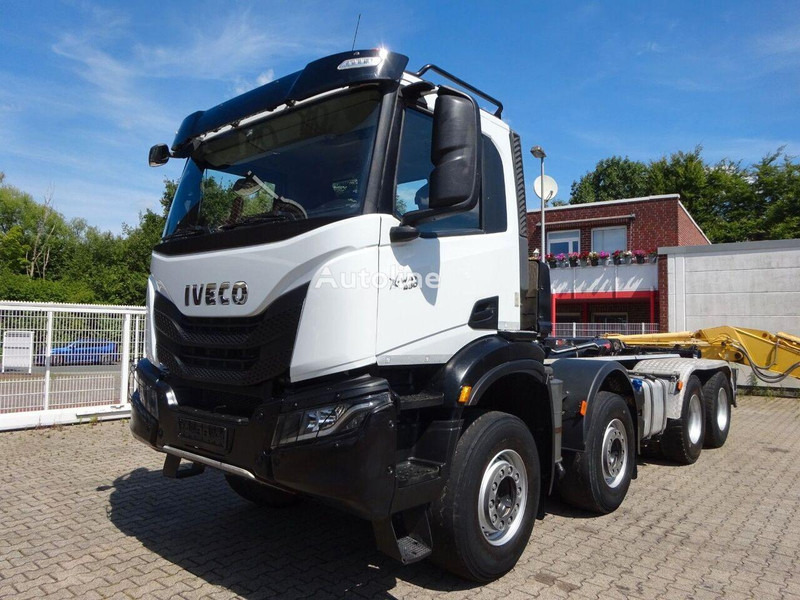 Iveco X-WAY 480 - Hook lift truck 8x4 - Camión multibasculante: foto 1 Iveco X-WAY 480 - Hook lift truck 8x4 - Camión multibasculante: foto 1