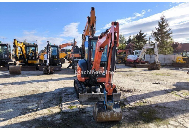 Arrendamiento de Kubota U27-4 - Crawler mini excavator Kubota U27-4 - Crawler mini excavator: foto 8 Arrendamiento de Kubota U27-4 - Crawler mini excavator Kubota U27-4 - Crawler mini excavator: foto 8