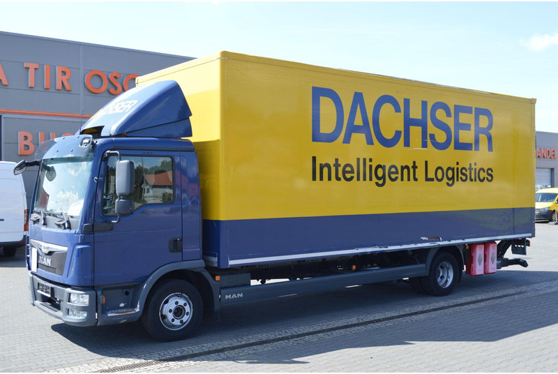 MAN TGL 12.250 CONTAINER+LIFT 1500 kg - Camión caja cerrada: foto 2 MAN TGL 12.250 CONTAINER+LIFT 1500 kg - Camión caja cerrada: foto 2