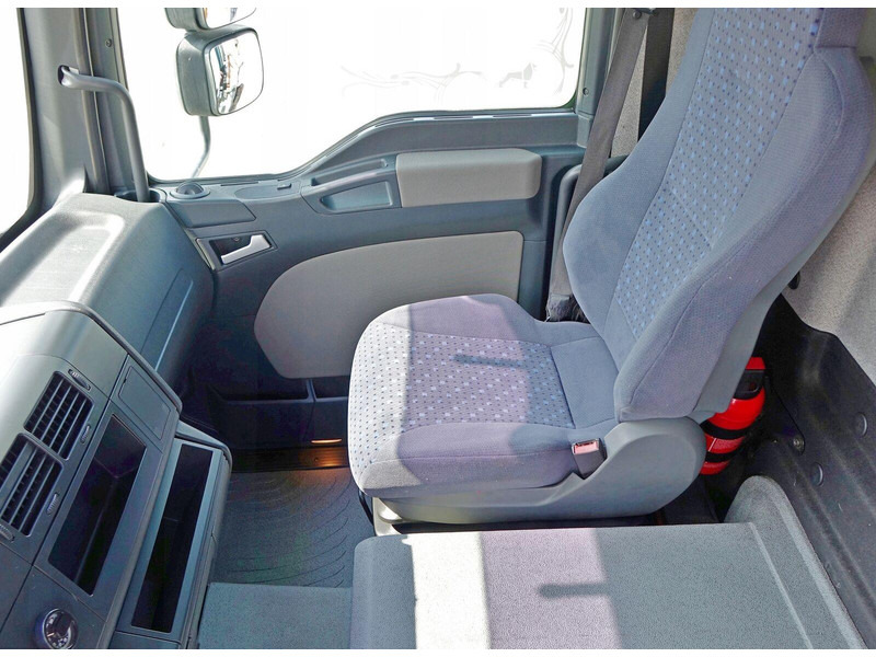 Arrendamiento de MAN TGL 7.150 + FASSI F60 * TOPZUSTAND MAN TGL 7.150 + FASSI F60 * TOPZUSTAND: foto 10 Arrendamiento de MAN TGL 7.150 + FASSI F60 * TOPZUSTAND MAN TGL 7.150 + FASSI F60 * TOPZUSTAND: foto 10