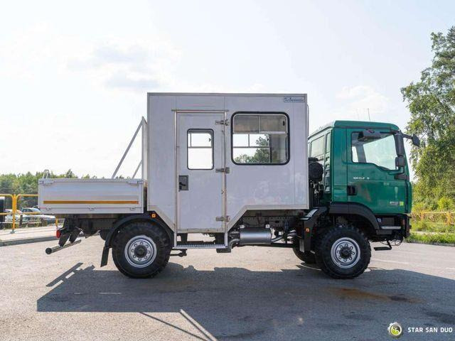 MAN TGM 13.240 4x4 BL Double Cab Camper BUS - Camión chasis, Camión grúa: foto 2 MAN TGM 13.240 4x4 BL Double Cab Camper BUS - Camión chasis, Camión grúa: foto 2
