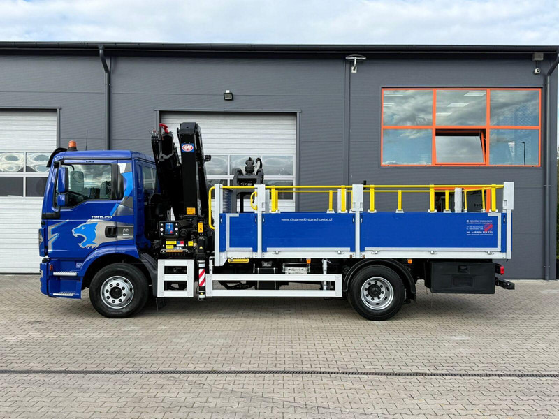 MAN TGM 15.250 skrzynia z żurawiem // E6 // HMF 1520 K1 HDS dzwig kr - Camión caja abierta, Camión grúa: foto 2 MAN TGM 15.250 skrzynia z żurawiem // E6 // HMF 1520 K1 HDS dzwig kr - Camión caja abierta, Camión grúa: foto 2