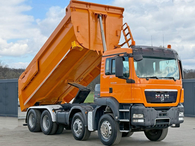 MAN TGS 35.360 KIPPER * 8x6 * TOPZUSTAND - Camión volquete: foto 3 MAN TGS 35.360 KIPPER * 8x6 * TOPZUSTAND - Camión volquete: foto 3