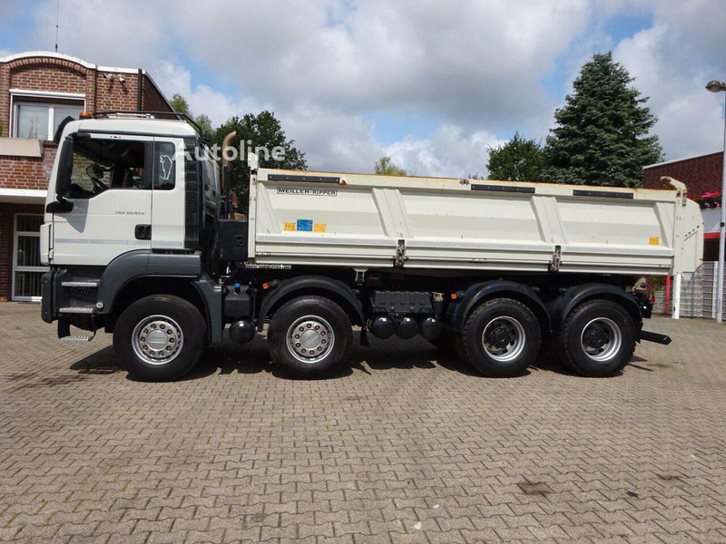 MAN TGS 35.470 - 3 way tipper 8x4 - Camión volquete: foto 2 MAN TGS 35.470 - 3 way tipper 8x4 - Camión volquete: foto 2