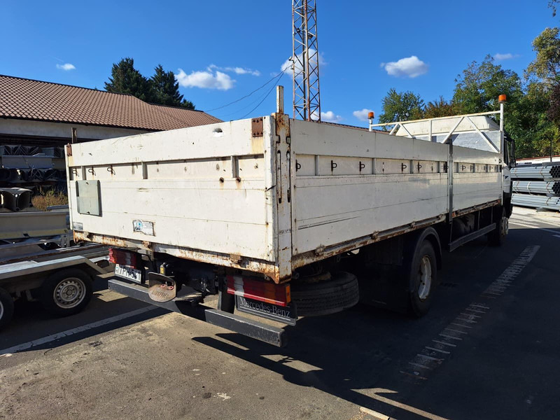 Mercedes-Benz 1120 - Pritsche - Camión caja abierta: foto 5 Mercedes-Benz 1120 - Pritsche - Camión caja abierta: foto 5