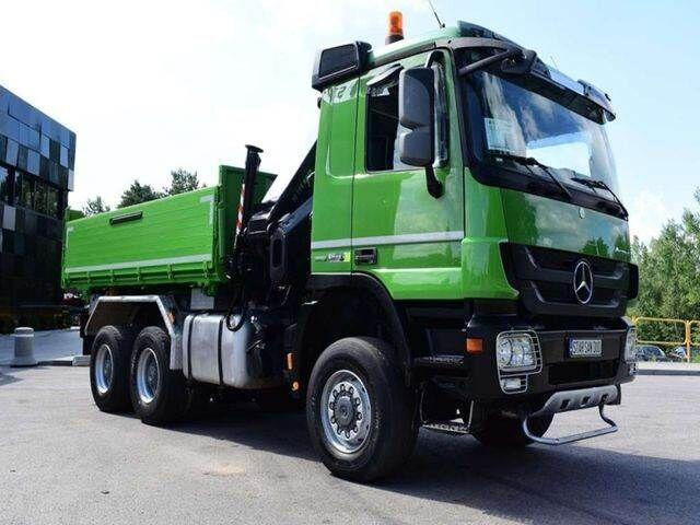 Mercedes-Benz ACTROS 3346 6x6 HIAB 244EP-4 Crane Kipper - Camión volquete, Camión grúa: foto 4 Mercedes-Benz ACTROS 3346 6x6 HIAB 244EP-4 Crane Kipper - Camión volquete, Camión grúa: foto 4