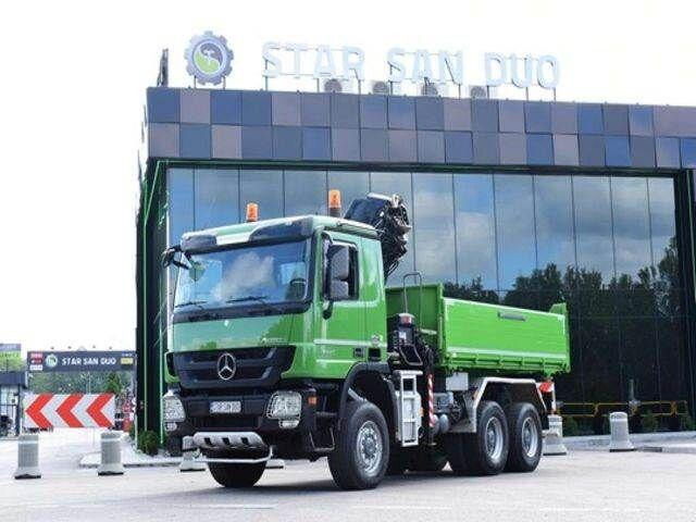 Mercedes-Benz ACTROS 3346 6x6 HIAB 244EP-4 Crane Kipper - Camión volquete, Camión grúa: foto 3 Mercedes-Benz ACTROS 3346 6x6 HIAB 244EP-4 Crane Kipper - Camión volquete, Camión grúa: foto 3