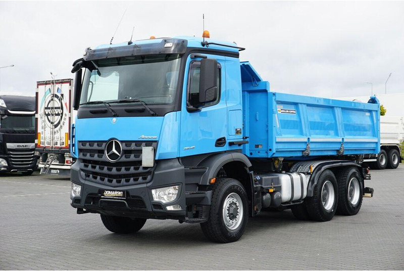 Mercedes-Benz AROCS / 2545 / E 6 / WYWROTKA / 6 X 6 / HYDROBURTA - Camión volquete: foto 2 Mercedes-Benz AROCS / 2545 / E 6 / WYWROTKA / 6 X 6 / HYDROBURTA - Camión volquete: foto 2