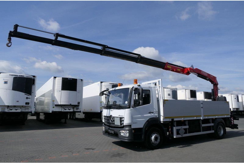 Mercedes-Benz ATEGO 16 30 - Camión caja abierta, Camión grúa: foto 2 Mercedes-Benz ATEGO 16 30 - Camión caja abierta, Camión grúa: foto 2