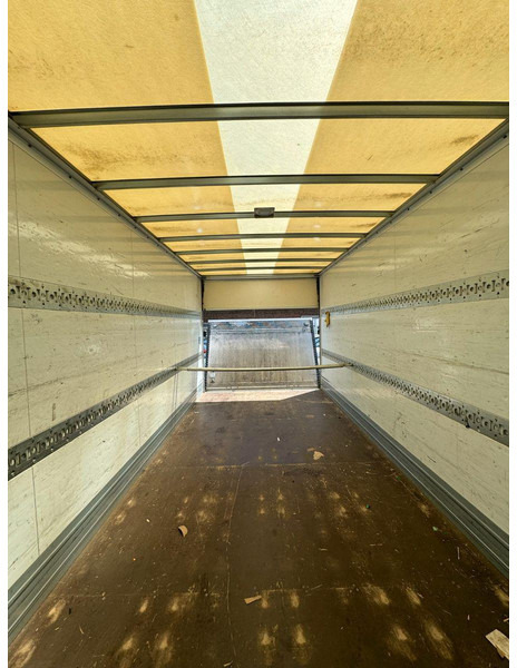 Camión caja cerrada Mercedes-Benz ATEGO 3 4x2 BM 967-1HD-EU6: foto 8