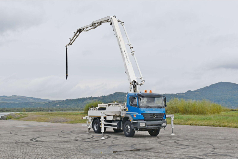 Mercedes-Benz AXOR 1833 - Camión bomba de hormigón: foto 2 Mercedes-Benz AXOR 1833 - Camión bomba de hormigón: foto 2