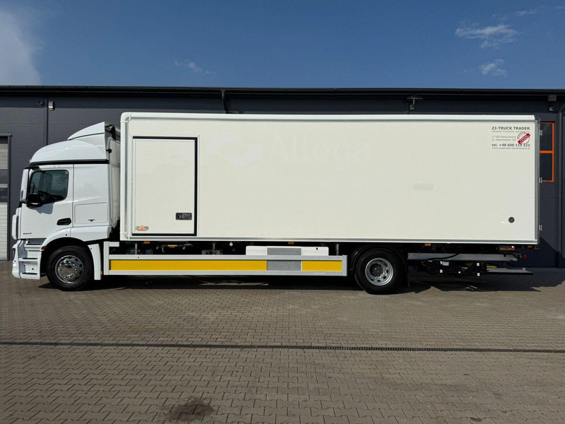 Mercedes-Benz Actros 1824 chłodnia multitemperatura // E6 // 22 Epal // winda - Camión frigorífico: foto 2 Mercedes-Benz Actros 1824 chłodnia multitemperatura // E6 // 22 Epal // winda - Camión frigorífico: foto 2