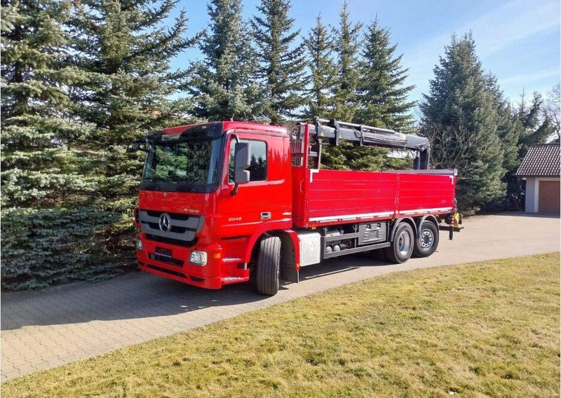 Mercedes-Benz Actros 2546 6x2 Flatbed + Crane HIAB 166 K + RC - Camión caja abierta, Camión grúa: foto 4 Mercedes-Benz Actros 2546 6x2 Flatbed + Crane HIAB 166 K + RC - Camión caja abierta, Camión grúa: foto 4