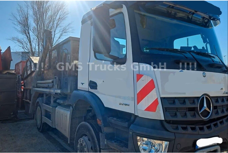 Mercedes-Benz Arocs 1835 - Meiller Absetzkipper - Camión portacontenedor de cadenas: foto 2 Mercedes-Benz Arocs 1835 - Meiller Absetzkipper - Camión portacontenedor de cadenas: foto 2