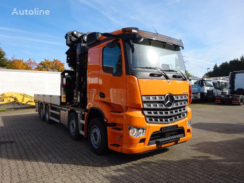 Mercedes-Benz Arocs 3751 - Flatbed+crane - Camión caja abierta, Camión grúa: foto 2 Mercedes-Benz Arocs 3751 - Flatbed+crane - Camión caja abierta, Camión grúa: foto 2