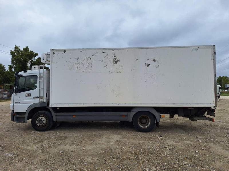 Mercedes-Benz Atego 1218 - Carrier Supra frigo + DHollandia 1500 kg LBW - Camión frigorífico: foto 5 Mercedes-Benz Atego 1218 - Carrier Supra frigo + DHollandia 1500 kg LBW - Camión frigorífico: foto 5